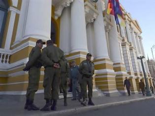 Φωτογραφία για Βολιβία: Οργισμένοι χωρικοί πήραν το νόμο στα χέρια τους