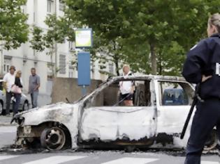 Φωτογραφία για Πέντε συλλήψεις στην Αμιένη