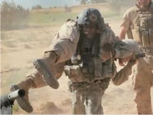 Φωτογραφία για Αφγανός αστυνομικός εκτέλεσε δύο αμερικανούς στρατιώτες...