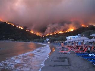 Φωτογραφία για ΜΑΙΝΕΤΑΙ Η ΠΥΡΚΑΓΙΑ ΣΤΗ ΧΙΟ - ΚΑΙΓΟΝΤΑΙ ΣΠΙΤΙΑ