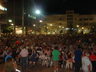 Φωτογραφία για Βούλιαξε η κεντρική Πλατεία της Καρδίτσας