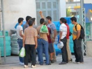 Φωτογραφία για Διαλύουν και άλλο την Κόρινθο!Την κάνουν χαβούζα λαθρομεταναστών ενω ήδη έχει τεράστιο πρόβλημα εγκληματικότητας!