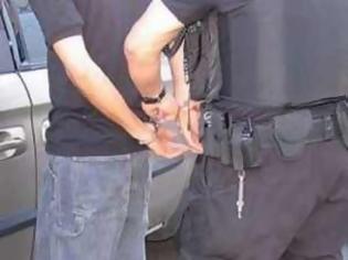 Φωτογραφία για Ανήλικοι συνελήφθησαν για κλοπή χρηματικού ποσού μέσα από κατάστημα του Βόλου