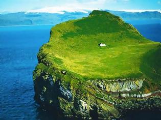 Φωτογραφία για ΔΕΙΤΕ:  Το πιο «μοναχικό» σπίτι στον κόσμο!