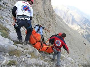 Φωτογραφία για Συνδρομή της Ελληνικής Ομάδας Διάσωσης (ΕΟΔ) στην επιχείρηση ανάσυρσης της σωρού του νεκρού ορειβάτη που εντοπίστηκε στον Όλυμπο