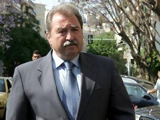 Φωτογραφία για Ας γνωρίσουμε τον σημερινό ήρωά μας τον περίγελο Τραγάκη