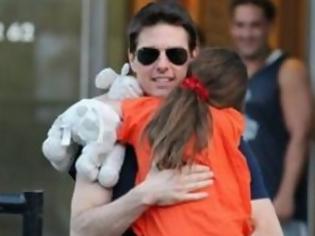 Φωτογραφία για Τομ Κρουζ: 7 εκ. για διατροφή ανήλικου τέκνου