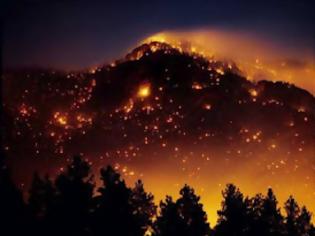 Φωτογραφία για Κάηκε η Χίος. Κάηκε το Άγιον Όρος. Κάηκε η Αττική. Ε, κάψτε τα όλα να τελειώνουμε!