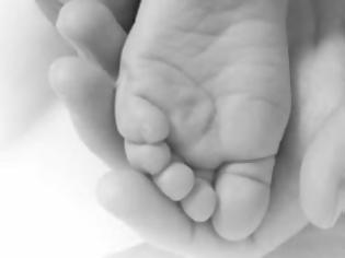 Φωτογραφία για Η καρδιά της χτυπούσε δεξιά...