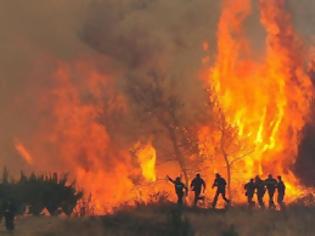 Φωτογραφία για ΕΞΑΠΛΩΝΕΤΑΙ Η ΦΩΤΙΑ ΣΤΟ ΠΗΛΙΟ...