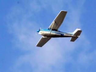 Φωτογραφία για Δυνατός άνεμος πέταξε εκτός πίστας αεροσκάφος στη Σάμο