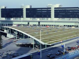 Φωτογραφία για Συναγερμός στο αεροδρόμιο Σίπχολ της Ολλανδίας για αεροπειρατεία