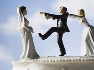 Φωτογραφία για Αντιδράσεις για τον πρώτο «γάμο» μεταξύ τριών ατόμων στη Βραζιλία