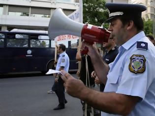 Φωτογραφία για ΣΥΓΚΕΝΤΡΩΣΗ ΕΝΣΤΟΛΩΝ ΤΗΝ ΠΑΡΑΣΚΕΥΗ ΣΤΗΝ ΠΛ. ΣΥΝΤΑΓΜΑΤΟΣ ΓΙΑ ΤΙΣ ΠΕΡΙΚΟΠΕΣ