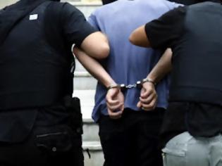 Φωτογραφία για Θεσσαλονίκη: Σύλληψη αλλοδαπών για κλοπές σε Ιερούς ναούς και γραφεία
