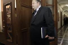 Τα πρώτα crash test του Βενιζέλου...