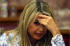 Επιστρέφει στο 