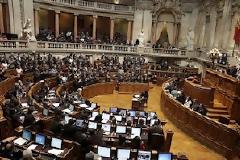 Υψηλή η δημοτικότητα των κομμάτων συνασπισμού