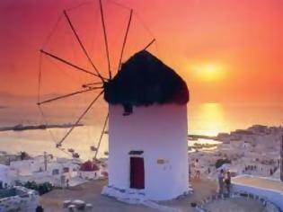 Φωτογραφία για Ο Διευθυντής πολεοδομίας Μυκόνου αθώωσε τον εαυτό του για δύο βίλες