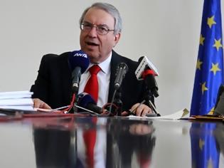 Φωτογραφία για Ριζικές αλλαγές από τον Μπαμπινιώτη!