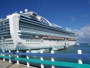 Φωτογραφία για Διεθνείς όμιλοι κρουαζιέρας πιέζουν για άρση του καμποτάζ