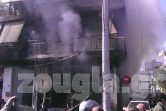 Υπό έλεγχο η φωτιά σε κατάστημα στο Περιστέρι…