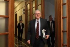 Στις 18.00 η συνεδρίαση του υπουργικού…