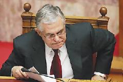 Ο Παπαδήμος δεν αποκλείει να παραμείνει