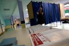 Γαλλία: 10 υποψηφιότητες για τον πρώτο γύρο των προεδρικών εκλογών