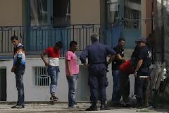Στην Κοζάνη το πρώτο στρατόπεδο κράτησης μεταναστών