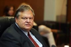 «Ο προεκλογικός αγώνας αποσπά την Αθήνα από τη λιτότητα»