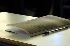 Πάγωσαν οι αλλαγές σε πανελλαδικές και Λύκεια