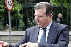 Ο ΧΡΥΣΟΧΟΙΔΗΣ ΘΕΛΕΙ ΝΑ … ΑΠΑΣΦΑΛΙΣΕΙ ΤΗΝ ΒΟΜΒΑ