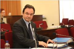 Σφοδρή επίθεση Παπακωνσταντίνου στη ΝΔ