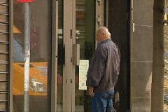 Σαστισμένοι οι πολίτες από το κλείσιμο της Συνεταιριστικής Τράπεζας Λαμίας