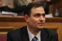 Ρύθμιση για αμοιβές εκατομμυρίων ευρώ σε αντιπροσώπους και IIF