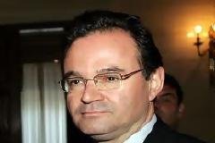 «Έκρυβαν συστηματικά το έλλειμμα κάτω από το χαλί»