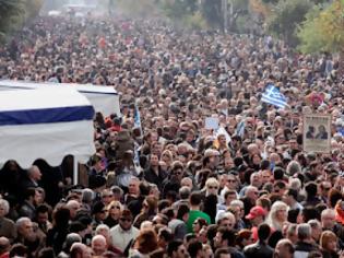 Φωτογραφία για Τι ετοιμάζουνε στις παρελάσεις της 25η Μαρτίου;