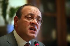 Ωμή παρέμβαση του ΣΕΒ…