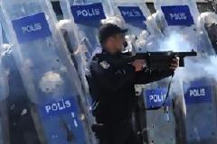 ΦΟΝΙΚΕΣ ΣΥΓΚΡΟΥΣΕΙΣ ΚΟΥΡΔΩΝ ΑΝΤΑΡΤΩΝ ΜΕ ΤΗΝ ΑΣΤΥΝΟΜΙΑ