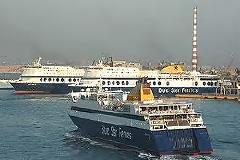 Σχετικά με: Αναγνώστης εκφράζει την δυσαρέσκειά του για την Blue Star Ferries