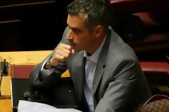 Τα «καρφιά» Σπηλιωτόπουλου και οι «celebrities της Αράχωβας»