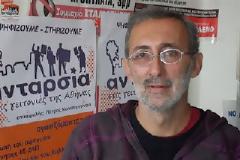Απειλεί να μην γίνουν παρελάσεις ο άνθρωπος που σιχαίνεται την ελληνική σημαία [ΒΙΝΤΕΟ]