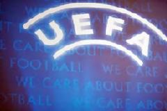 Off από UEFA; Και από play off!