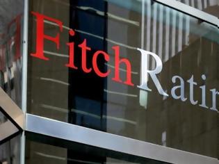 Φωτογραφία για Fitch: Μικρές πιθανότητες για ανάκαμψη της ελληνικής οικονομίας πριν από το 2014