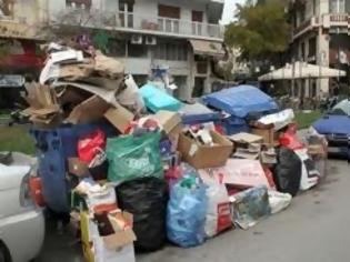 Φωτογραφία για Θεσσαλονίκη: Ακινητοποιημένα τα απορριμματοφόρα - έληξαν τα ασφαλιστήρια