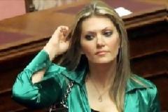 ΦΩΤΟ: Το σύνθημα της Εύας Καϊλή στο facebook…