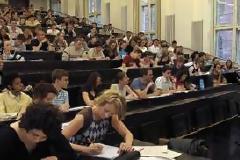 Κομισιόν προς Ελλάδα: Αναγνωρίστε τα μεταπτυχιακά άλλων κρατών