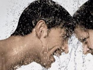 Φωτογραφία για Πώς κάνει ντουζ ένας άνδρας και πώς μια γυναίκα;