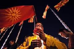 Οι Αλβανοί του Τετόβου αντιδρούν στη 
